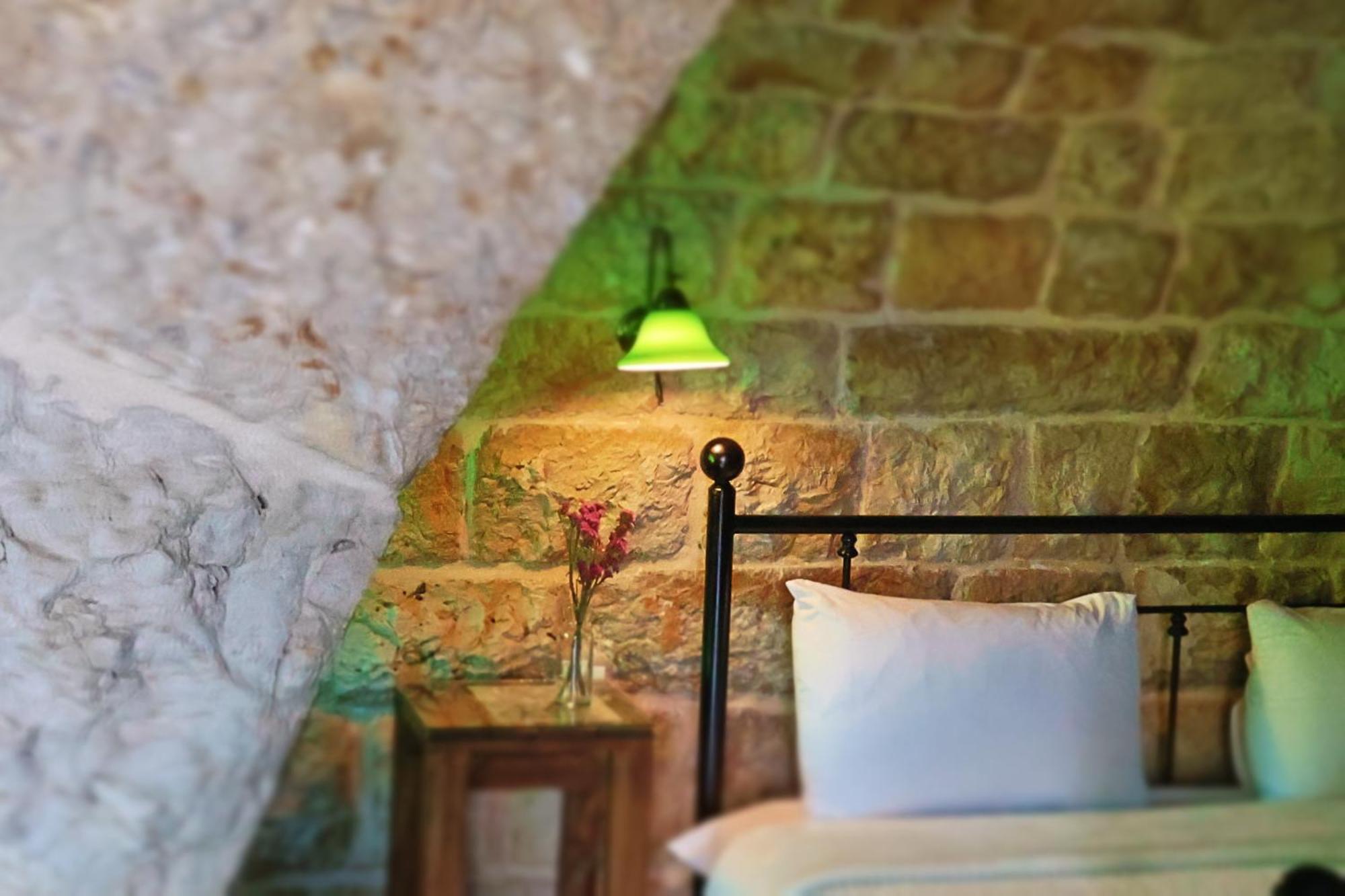 Hotel Stone Cellars à Douma Extérieur photo